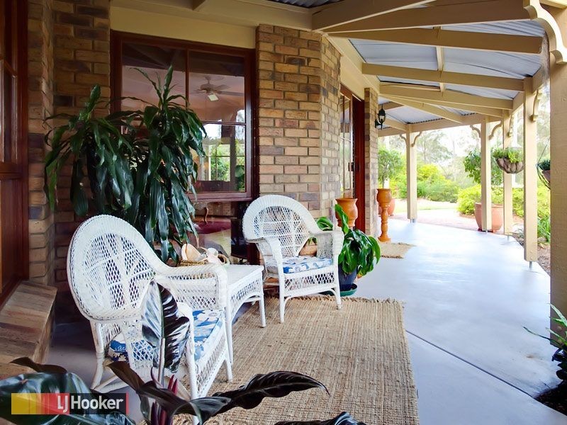 Bunya QLD 4055