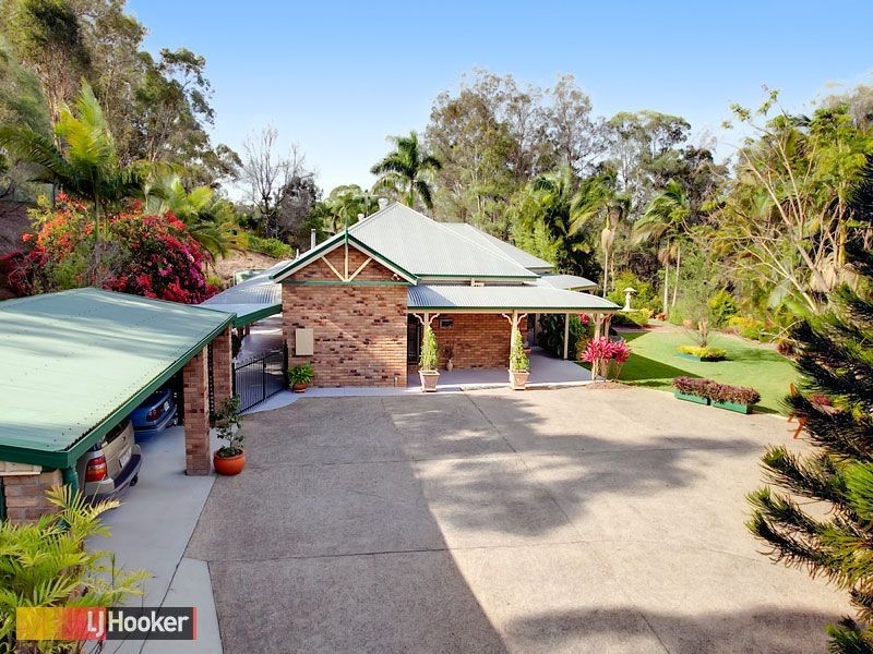 Bunya QLD 4055