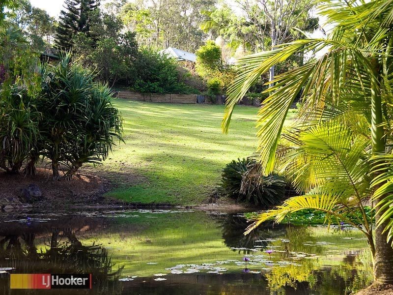 Bunya QLD 4055