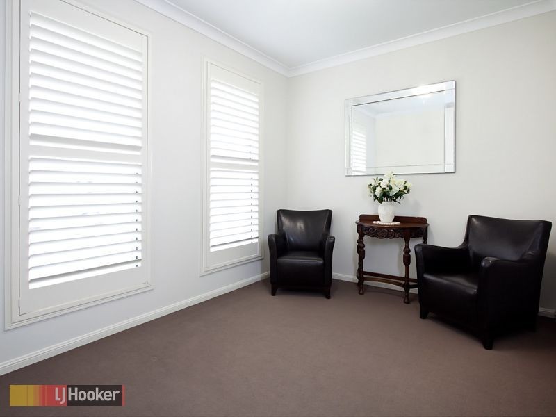 3 Charlie Close, Eatons Hill QLD 4037