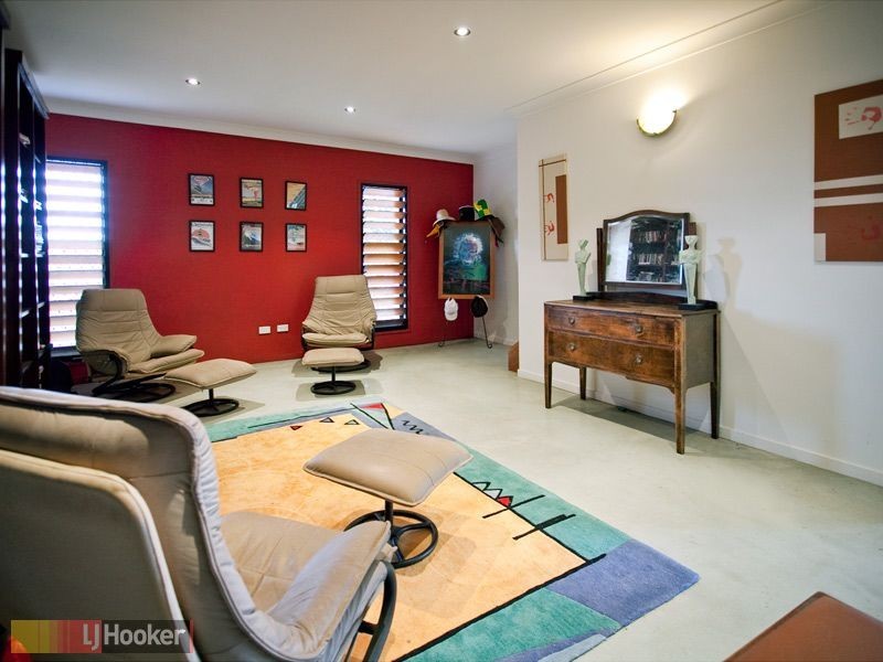 Eatons Hill QLD 4037