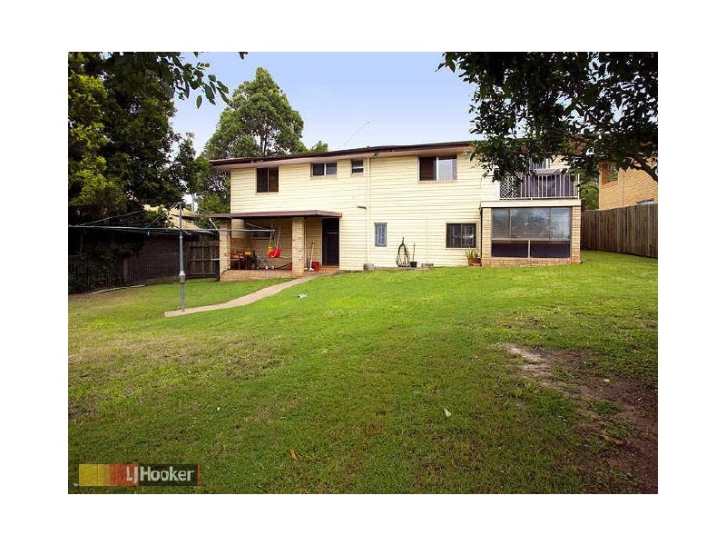 25 Olympus Court, Eatons Hill QLD 4037