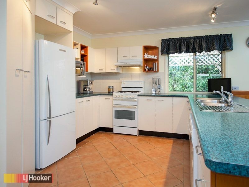 Warner QLD 4500