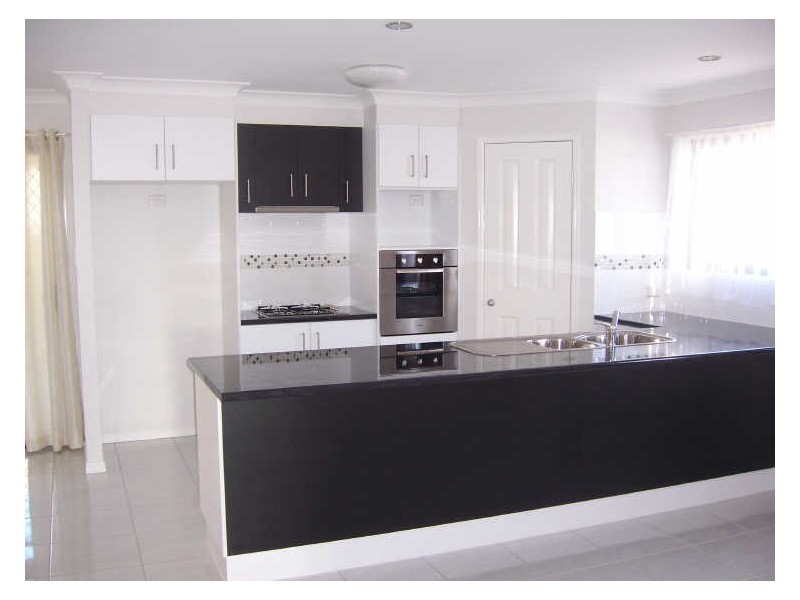 6 Pallas Parade, Warner QLD 4500