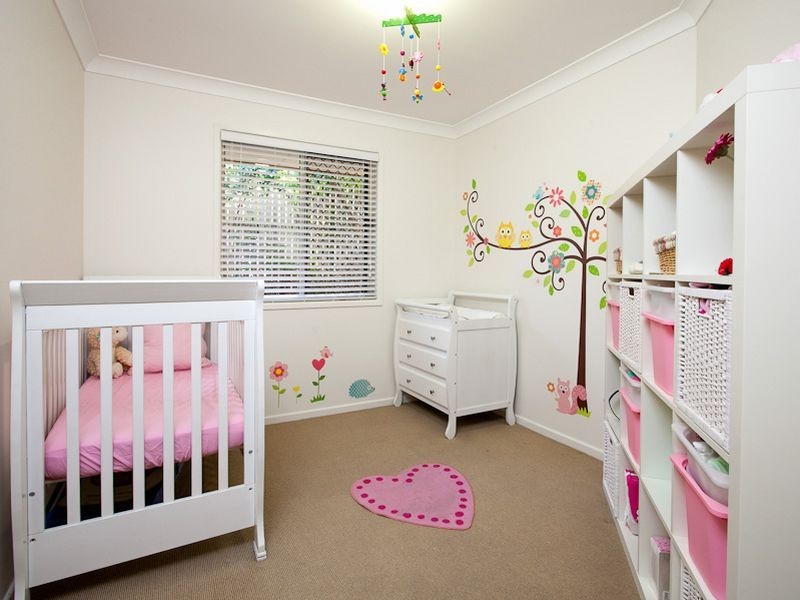 16 Hayward Avenue, Cashmere QLD 4500