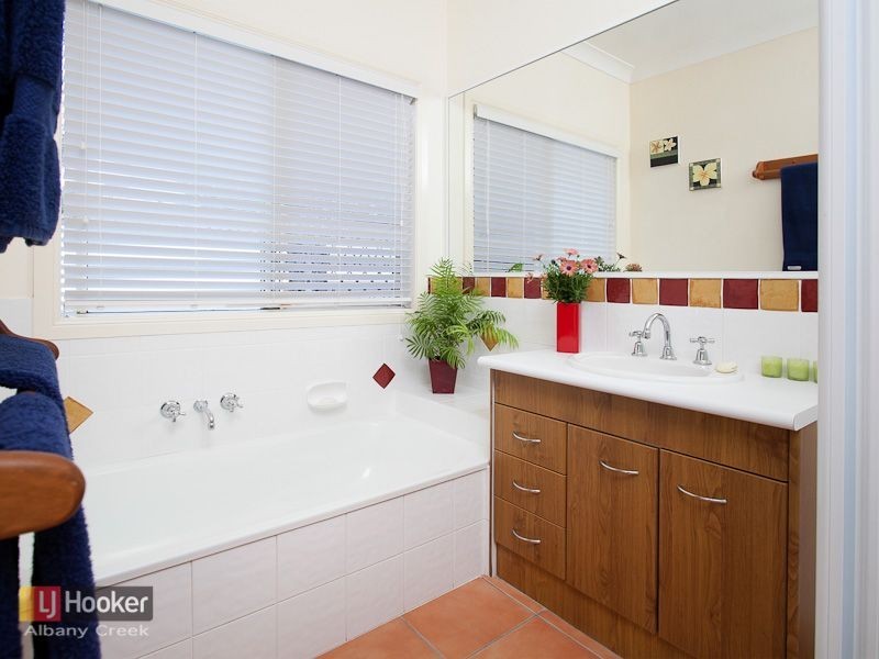 Eatons Hill QLD 4037