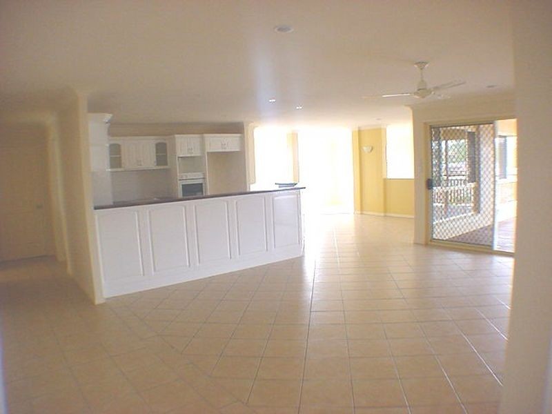 Arana Hills QLD 4054