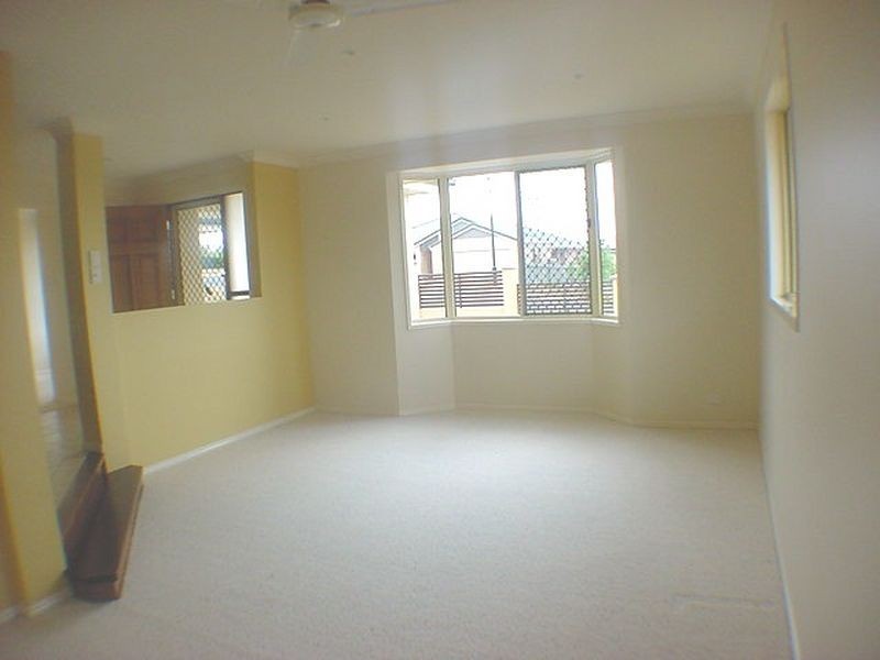 Arana Hills QLD 4054