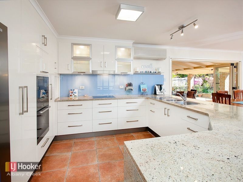 58 Reginald Avenue, Arana Hills QLD 4054