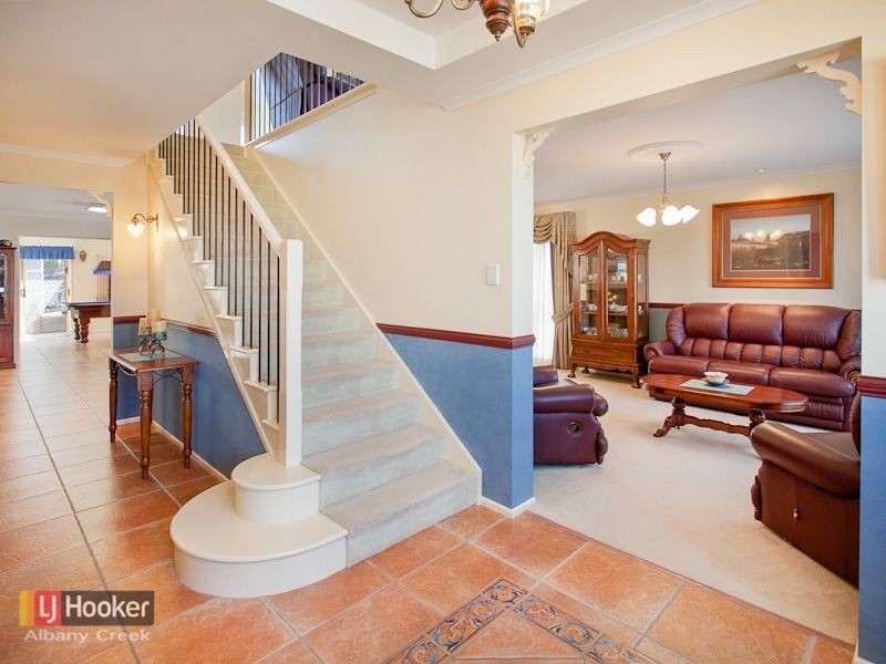 58 Reginald Avenue, Arana Hills QLD 4054