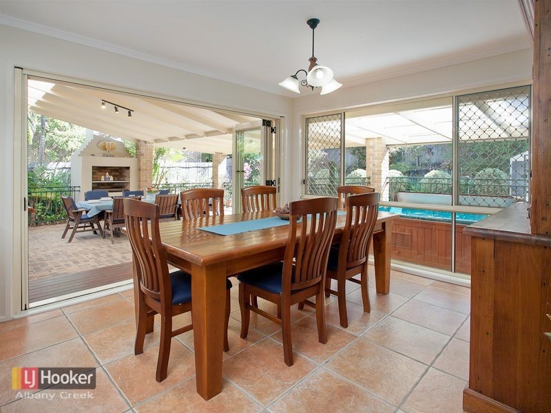 58 Reginald Avenue, Arana Hills QLD 4054