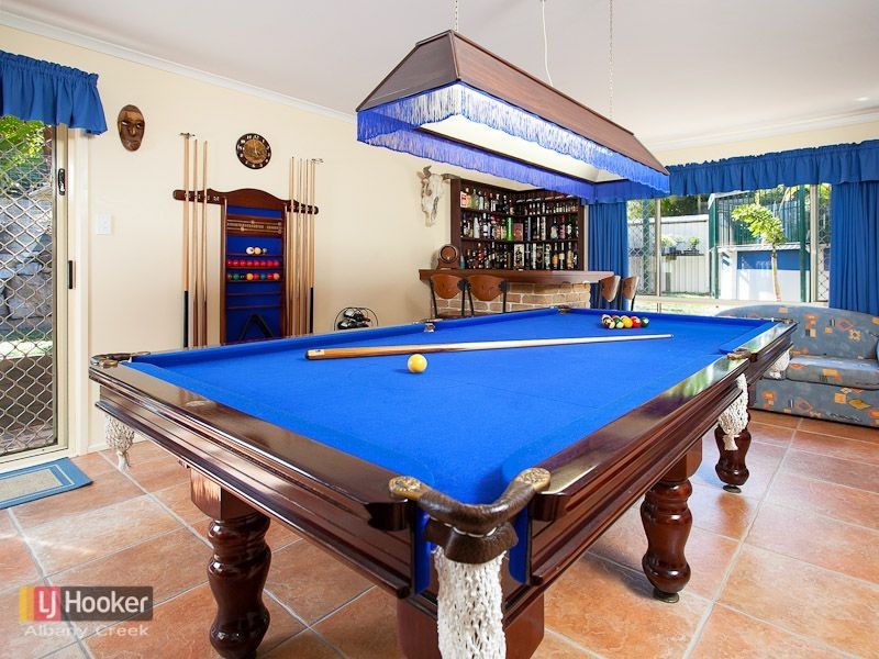 58 Reginald Avenue, Arana Hills QLD 4054