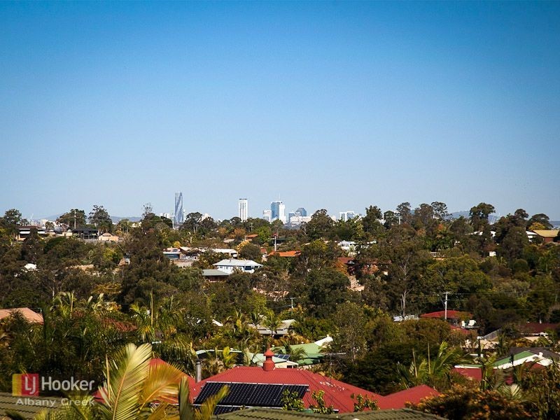 58 Reginald Avenue, Arana Hills QLD 4054