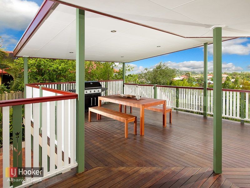 Eatons Hill QLD 4037