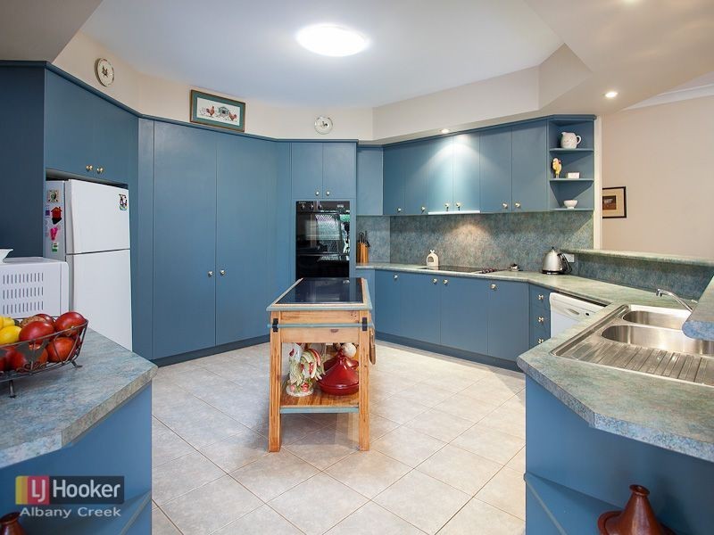 Eatons Hill QLD 4037