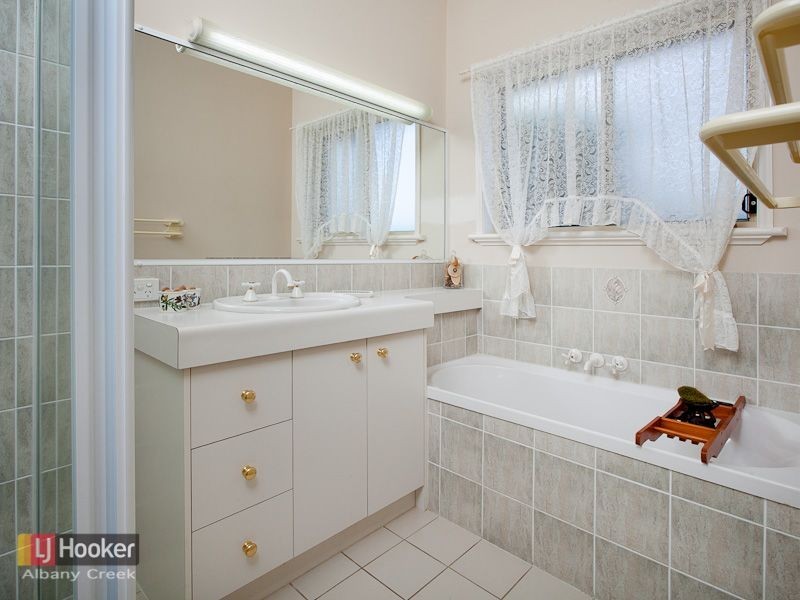 Eatons Hill QLD 4037