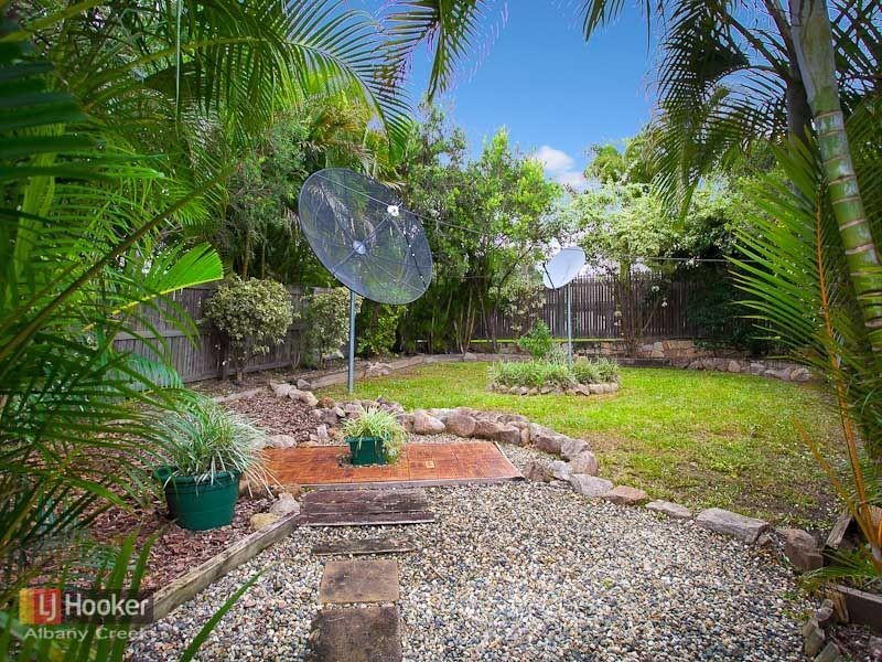 3 Avandel Court, Eatons Hill QLD 4037