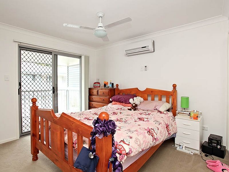 2/64 Frenchs Road, Petrie QLD 4502