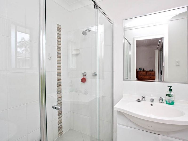 2/64 Frenchs Road, Petrie QLD 4502