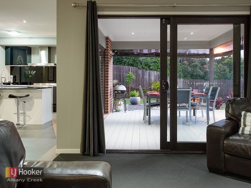 102 Corvus Drive, Cashmere QLD 4500