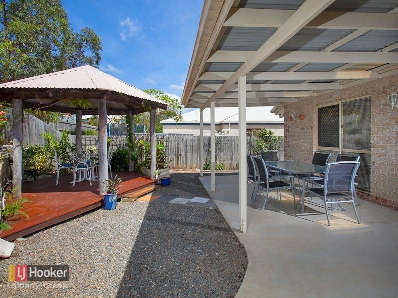 8 Altissimo Court, Eatons Hill QLD 4037