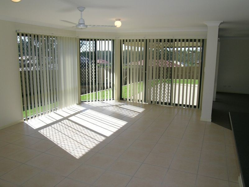 Eatons Hill QLD 4037