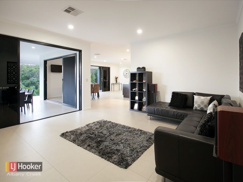 90 Blue Hills Drive, Bunya QLD 4055