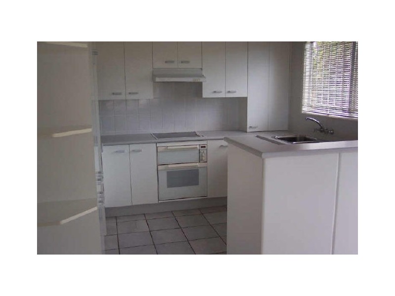 1 Waratah Street, Albany Creek QLD 4035