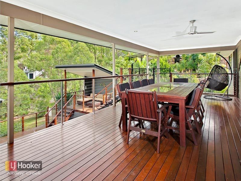 7 Whipbird Court, Cashmere QLD 4500