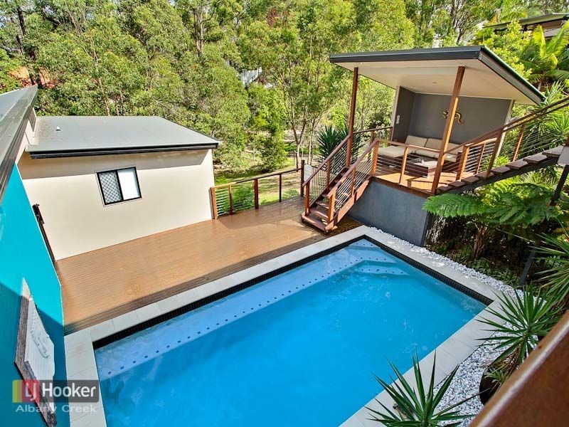 7 Whipbird Court, Cashmere QLD 4500