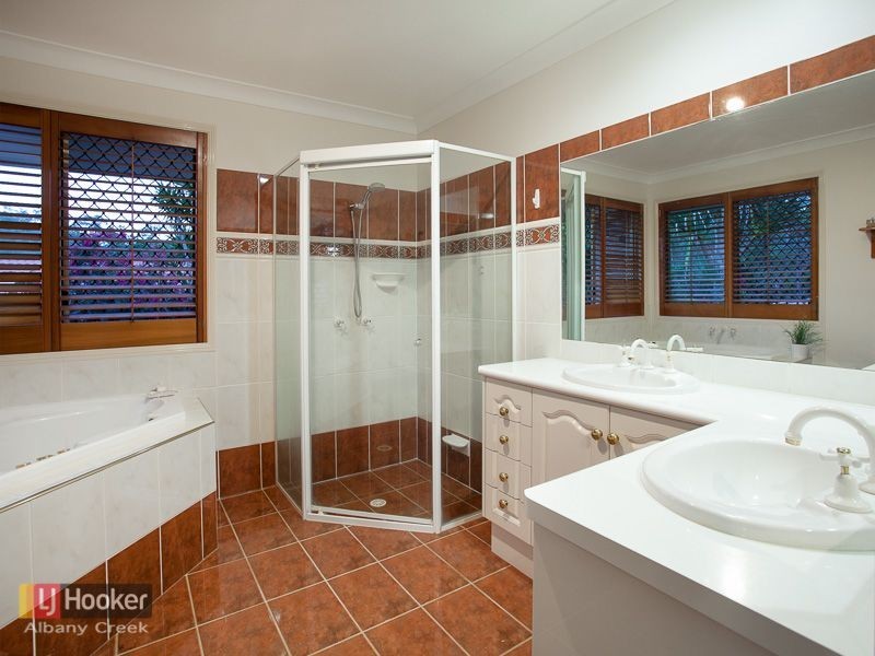 22 Havenwood Court, Albany Creek QLD 4035