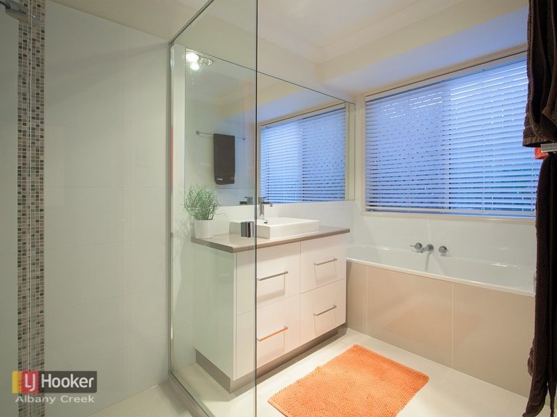 22 Havenwood Court, Albany Creek QLD 4035