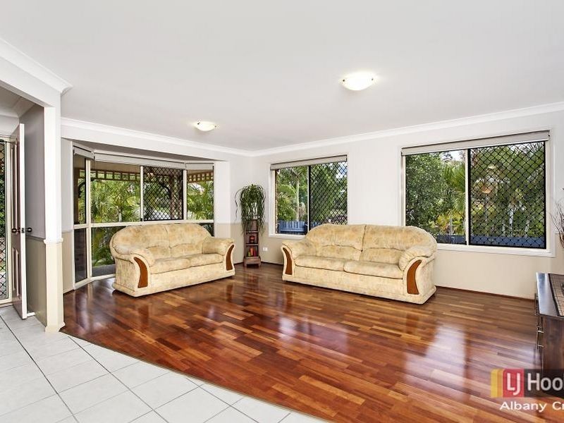 Eatons Hill QLD 4037