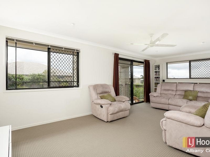 29 Barambah Circuit, Warner QLD 4500