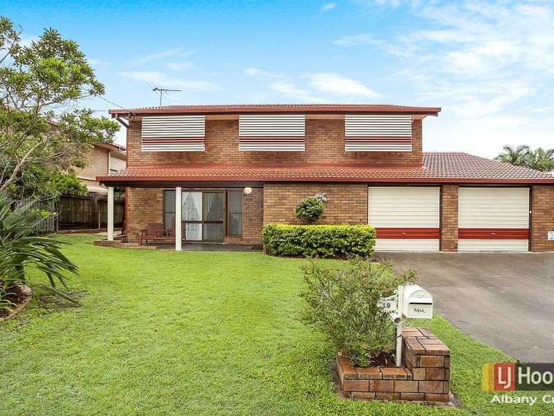 19 Kuringal Drive, Ferny Hills QLD 4055