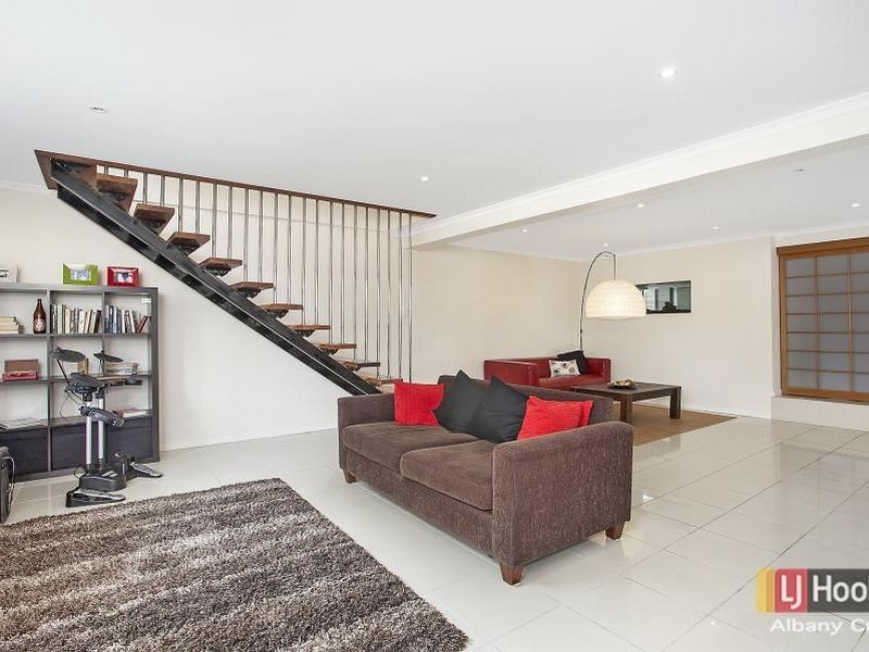 Ferny Hills QLD 4055