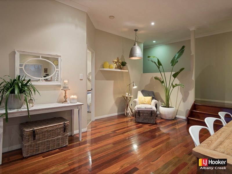 13 Glendore Court, Eatons Hill QLD 4037