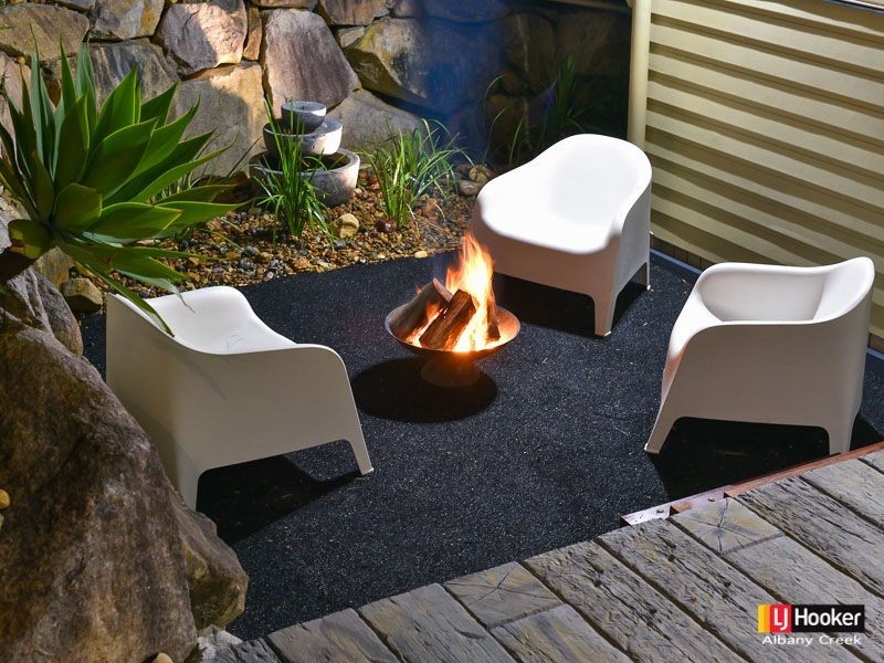 13 Glendore Court, Eatons Hill QLD 4037