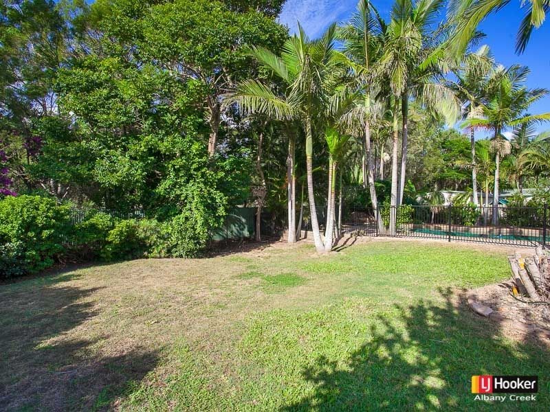 Eatons Hill QLD 4037