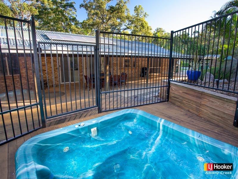 Eatons Hill QLD 4037