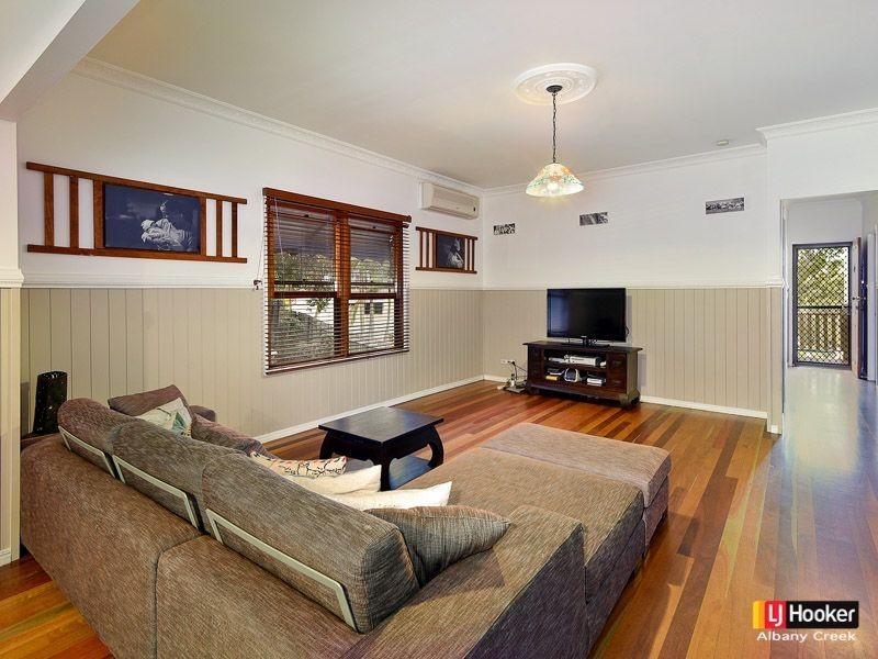 40 Ophelia Crescent, Eatons Hill QLD 4037