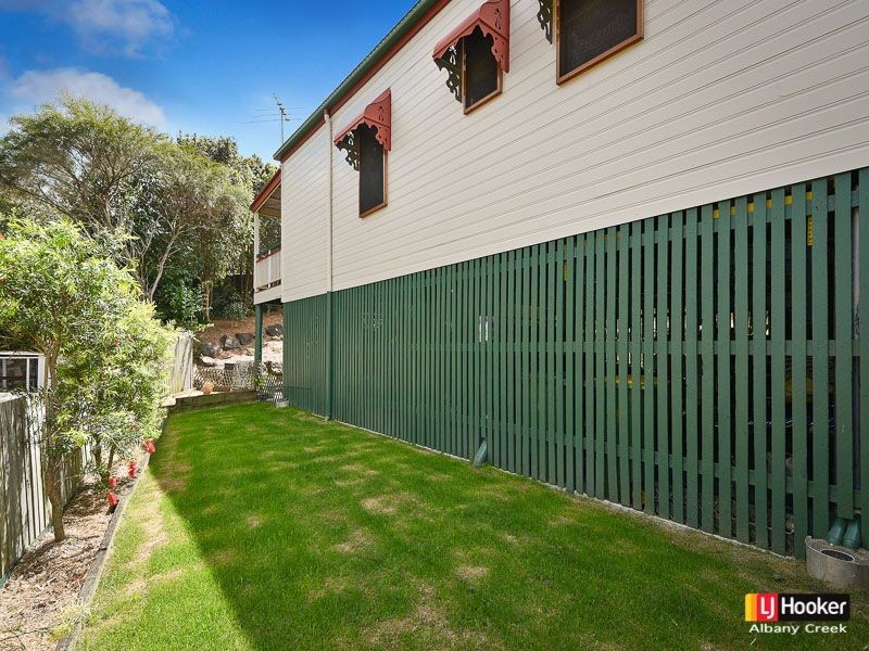 40 Ophelia Crescent, Eatons Hill QLD 4037