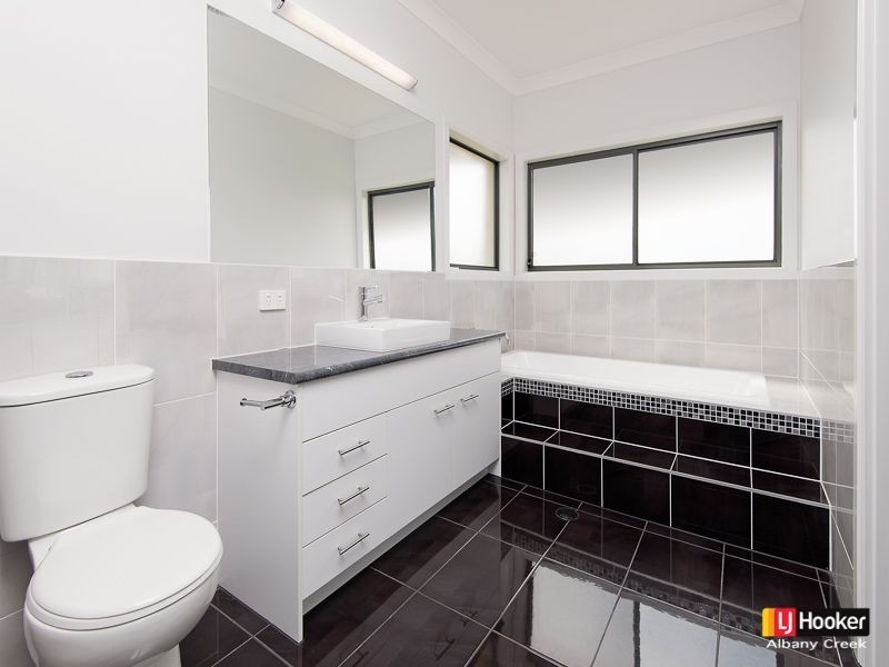 Warner QLD 4500