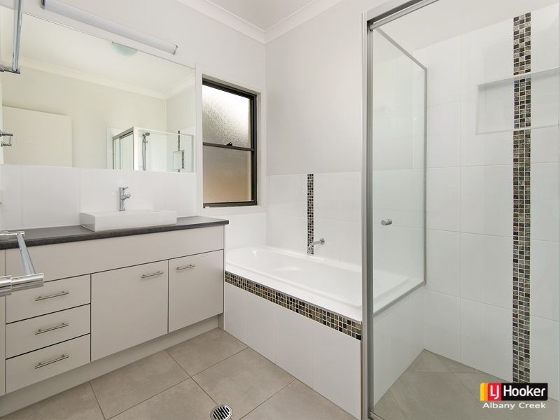 Warner QLD 4500