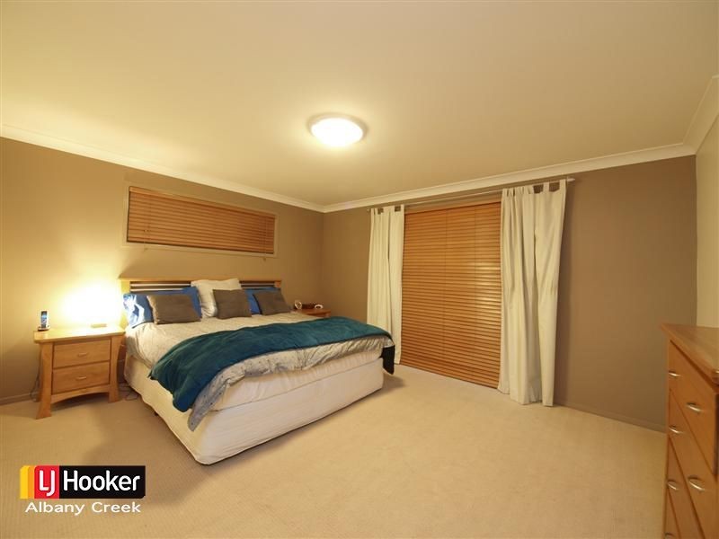 14 Emanual Court, Eatons Hill QLD 4037