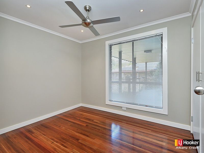 17 Flamingo Drive, Albany Creek QLD 4035