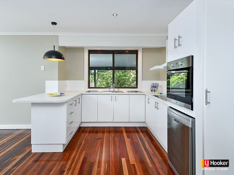 17 Flamingo Drive, Albany Creek QLD 4035