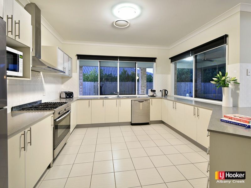 71 Pontiac Crescent, Warner QLD 4500