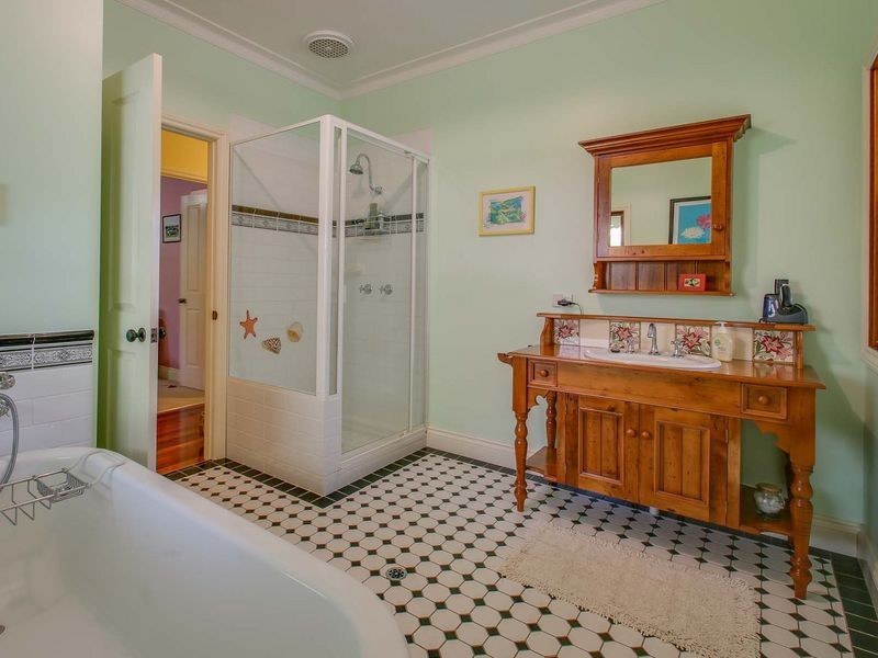 8 Starling Street, Warner QLD 4500