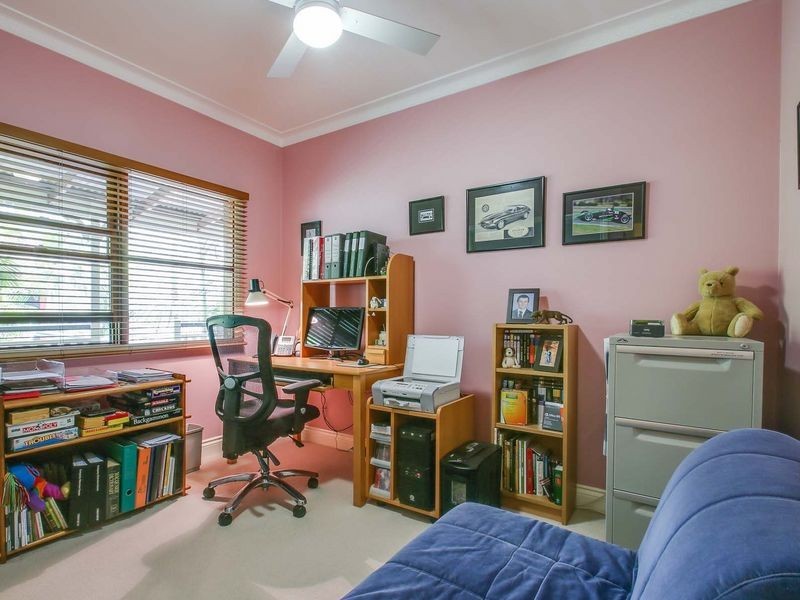 8 Starling Street, Warner QLD 4500